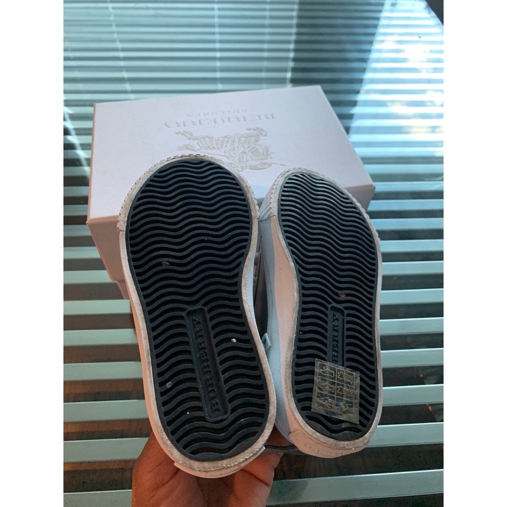 Burberry silver high tops SZ 24/SZ 7.5 US - Picture 7 of 7